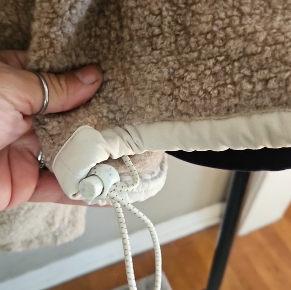 Outdoor Voices Womens Megafleece Tan Snap Up Warm Hoodie M - Picture 8 of 13